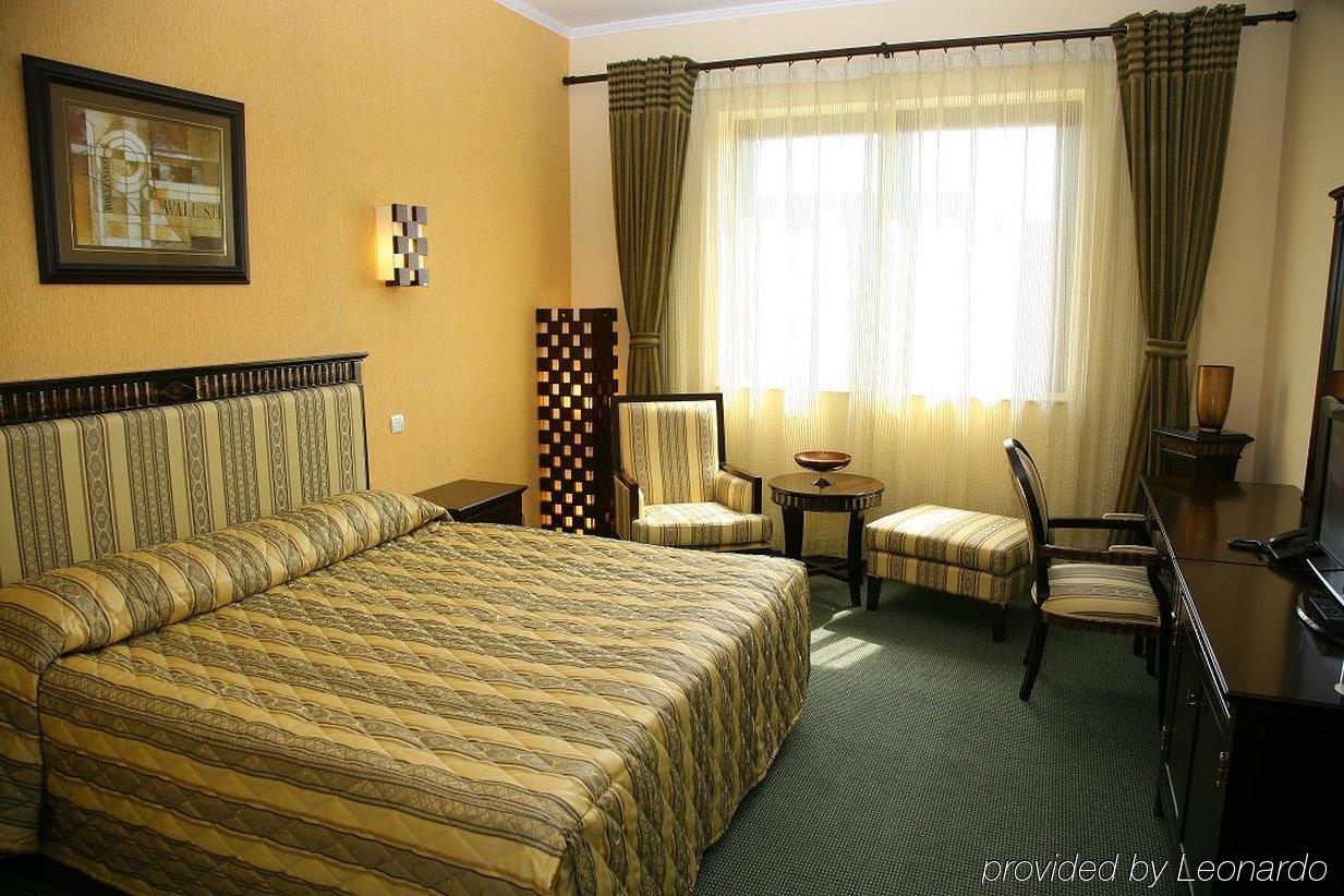 Hotel Tecadra Bucarest Chambre photo